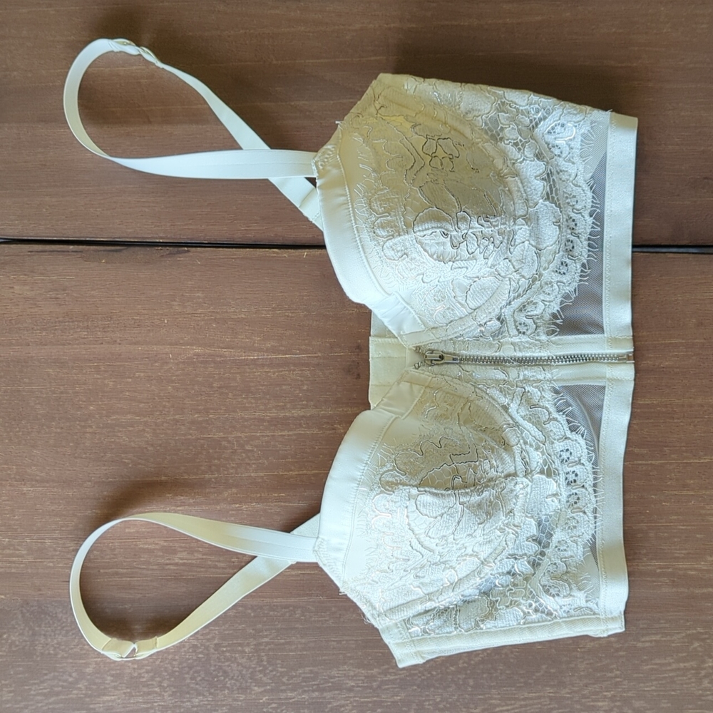 36C Metallic lace white bustier bra top